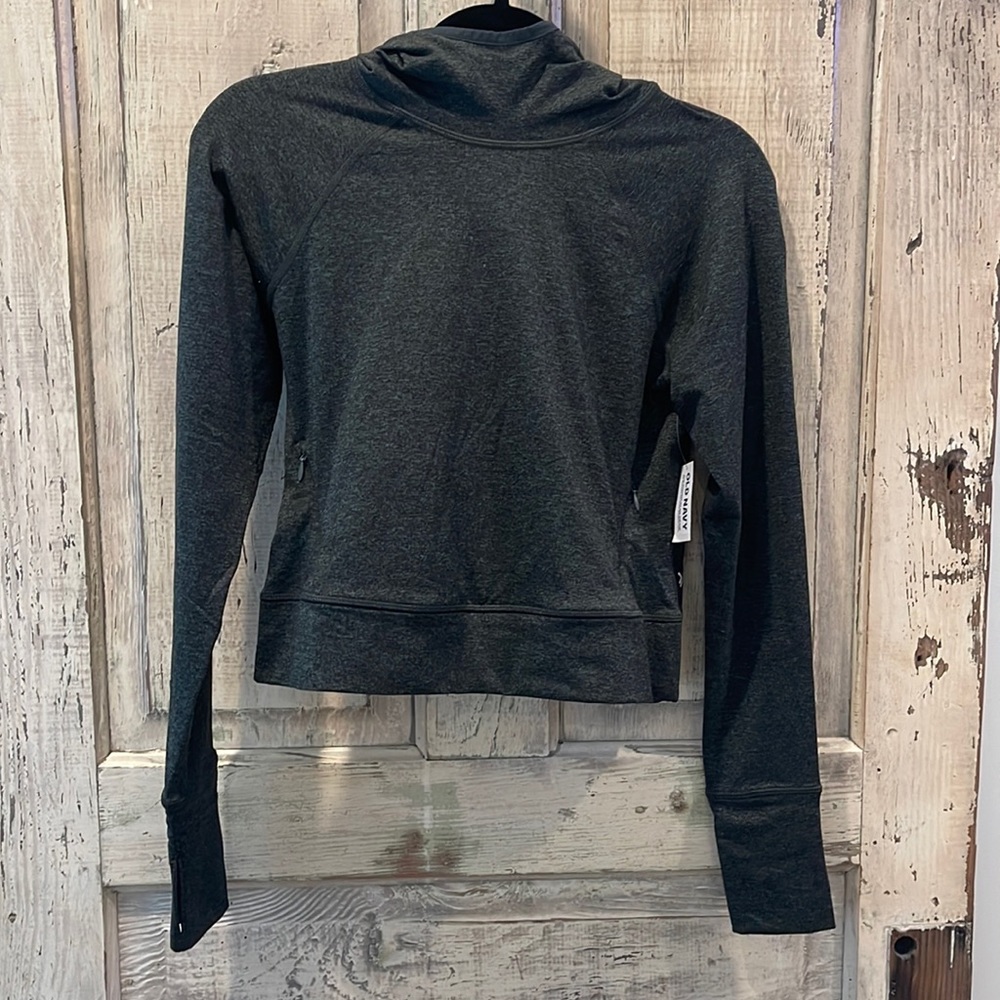 NWT Cropped Old Navy Hoodie